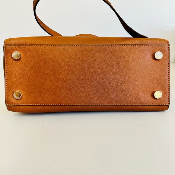 EUC MICHAEL KORS TWO-WAY SELMA CAMEL SAFFIANO LEATHER SATCHEL CROSSBODY BAG - Picture 9 of 16